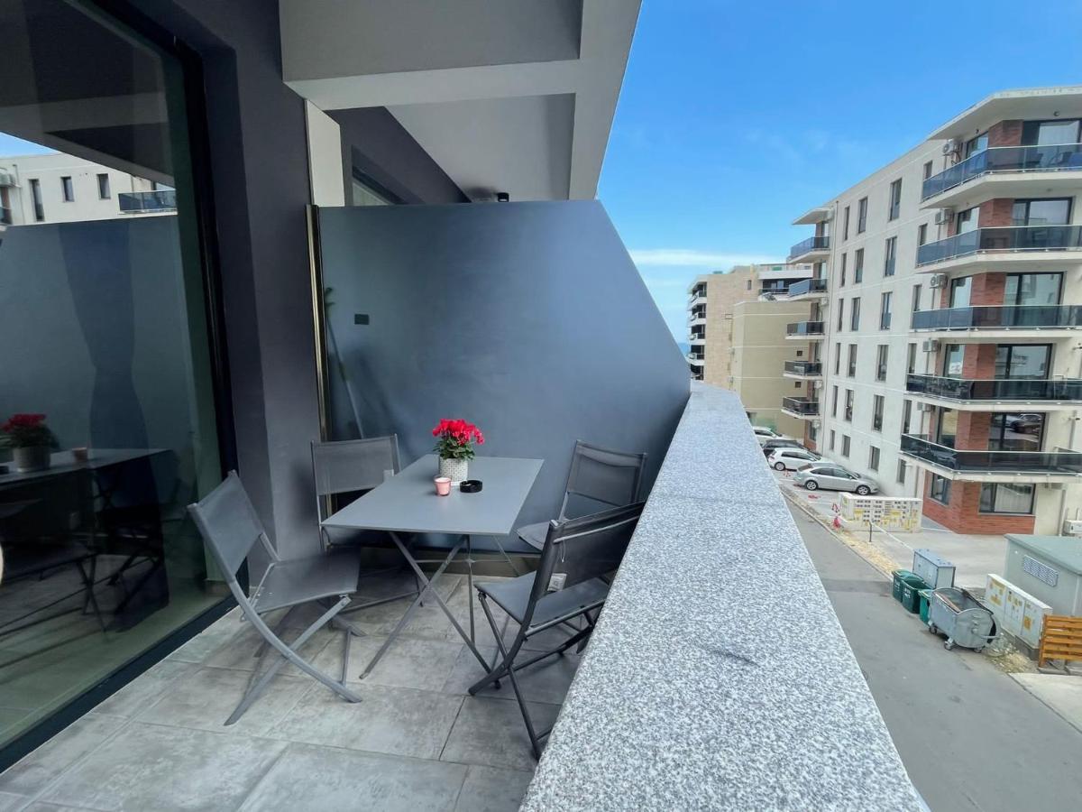 Ferienwohnung La Oti&Miruna Năvodari Exterior foto